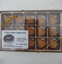 Load image into Gallery viewer, Maple Candy 15 pc Gift Box
